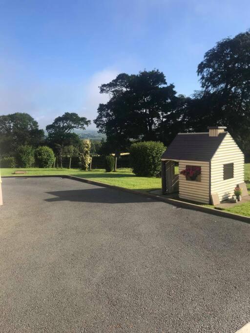 Ferienwohnung Meadow House In County Donegal Donegal Town Exterior foto